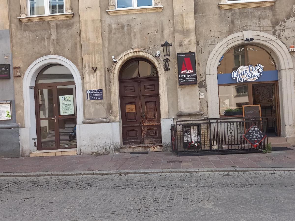 Sara -Mikolajska - Rynek - Netflix Hydromassage Apartment คราคูฟ ภายนอก รูปภาพ
