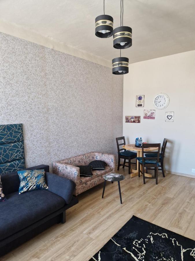 Sara -Mikolajska - Rynek - Netflix Hydromassage Apartment คราคูฟ ภายนอก รูปภาพ